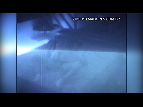 ❤️ Senarrak emazteari filmatzen dio bizilaguna eta makurtu bat dela jakiten du Porno pornoan eu.pornovore.ru ❌❤